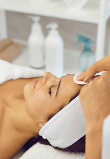 limpieza facial centro estética en Alcorcón