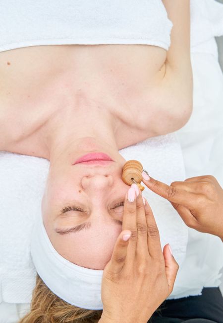 Maderoterapia facial en alcorcón